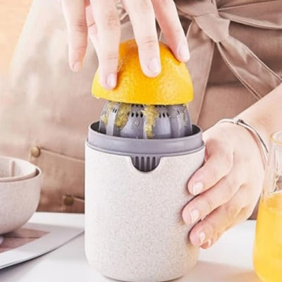 Presse agrumes - MiniFruitJuicer™ - Beige