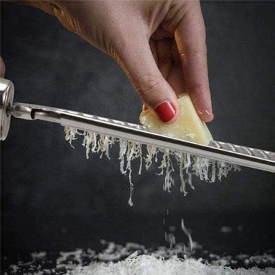 Râpe à fromage manuelle - NewCheeseGrater™ - Plat
