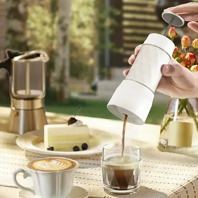 MACHINE A CAFE PORTABLE - PortableCoffeeMaker™ - Blanc