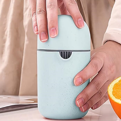 Presse agrumes - MiniFruitJuicer™ - Vert clair