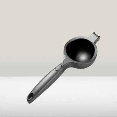 Presse agrumes - PressCitrusTool™ - Noir