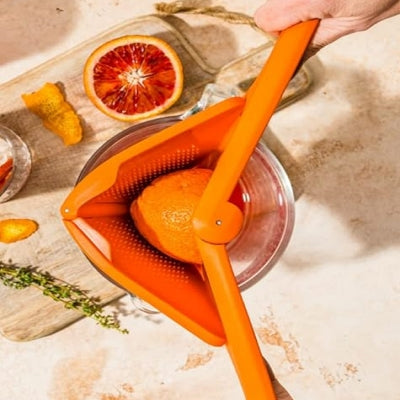 Presse agrumes - KitchenManualSqueezer™ - Orange
