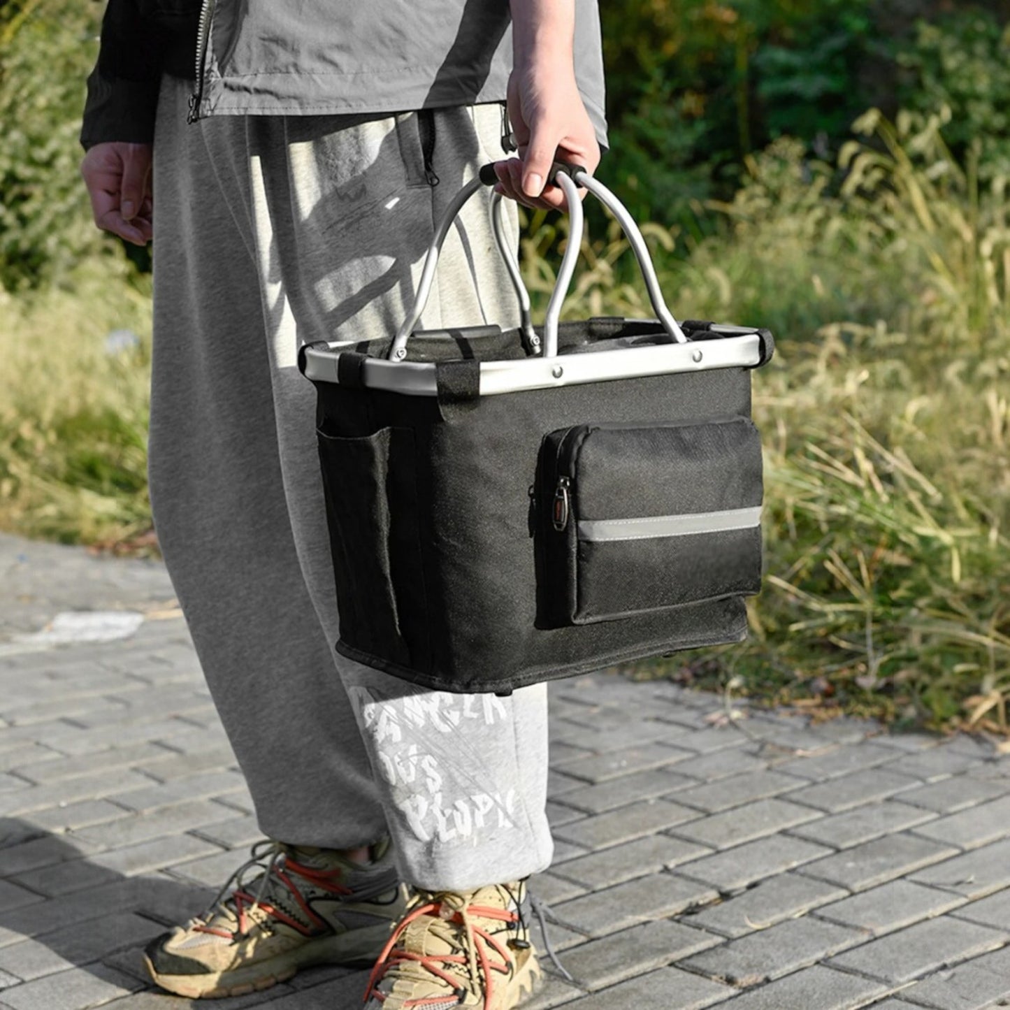 PANIER VELO POUR CHIEN	- PetRideBasket™ - Rectangle Noir avec Pochette