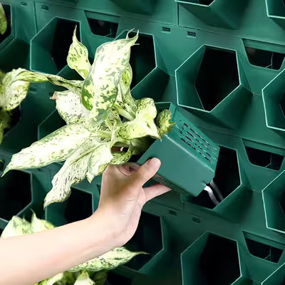 Pot de Fleurs Mural - VerticalWallPot™