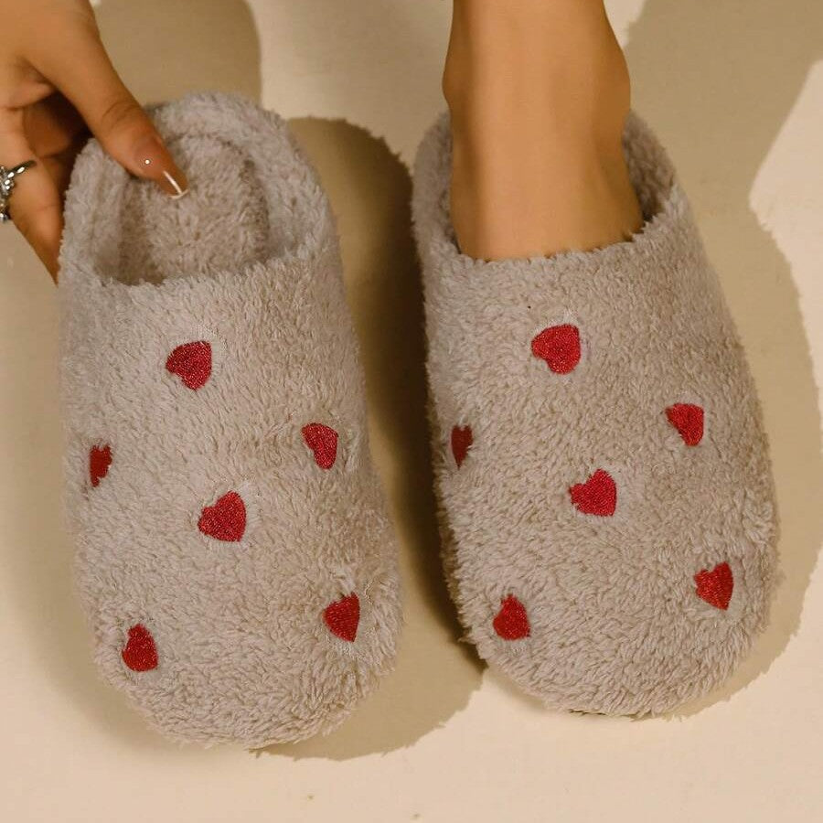 Pantoufles Femme - CozyWarmSlippers™ - Khaki à Cœurs Rouge