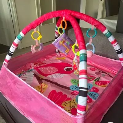 Tapis d'Éveil - BabyGymPlayMat™ - Rose