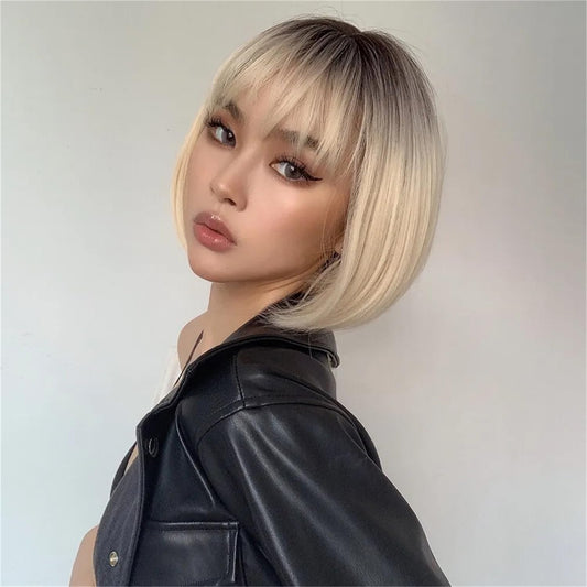 Perruque Courte Femme - NaturalLookPixie™ - Blond platine avec racines foncées