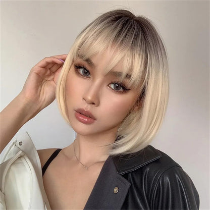 Perruque Courte Femme - NaturalLookPixie™ - Blond platine avec racines foncées