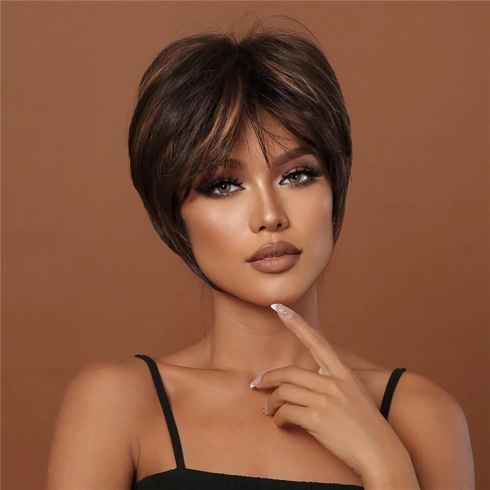 Perruque Courte Femme - NaturalLookPixie™ - Brun avec reflets