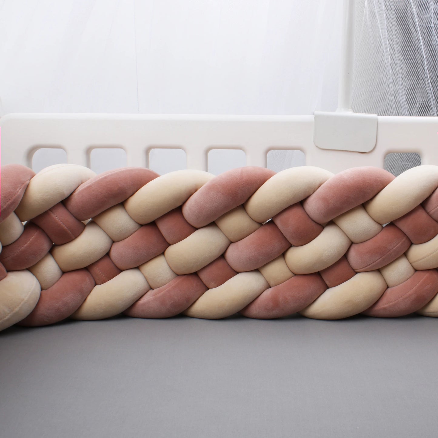 Tour de Lit Tressé - BraidedSafe™ - Vieux Rose & Crème