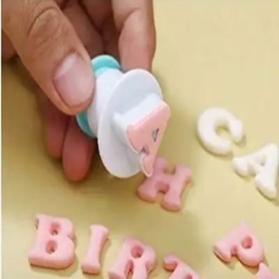 Moule à patisserie - BakingPastryDecoration™ - Alphabet Majuscule