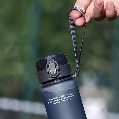 Gourde de sport - HikingWaterBottle™ - Bleu Foncé