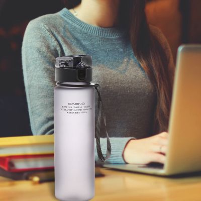 Gourde de sport - HikingWaterBottle™ - Gris