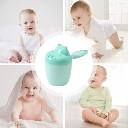 ShampooRinseCup™ Tasse de rinçage pour cheveux bébé et enfant.