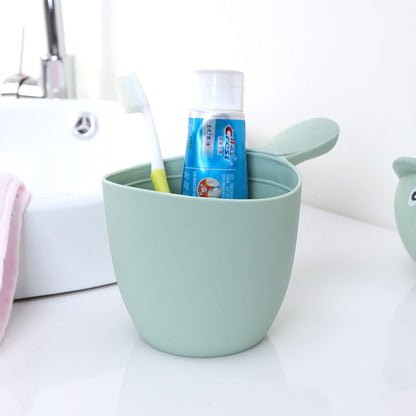 Tasse mignon™ pour bain bébé, multifonction.